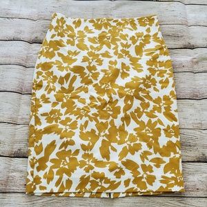 Ann Taylor Loft Floral Pencil Skirt Size 00